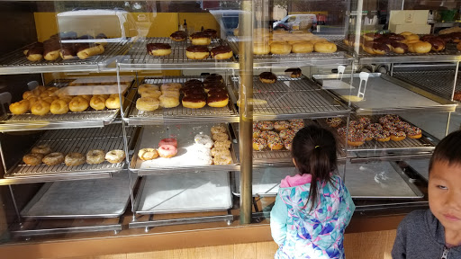 Donut Shop «Granny Donuts», reviews and photos, 1555 S Robert St, St Paul, MN 55118, USA