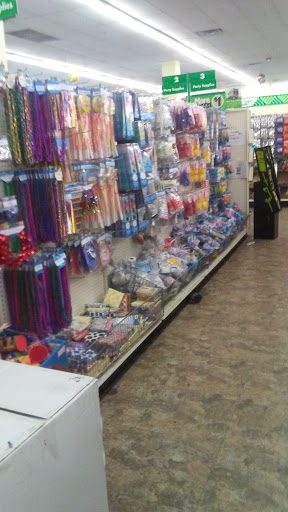 Dollar Store «Dollar Tree», reviews and photos, 7001 Cermak Rd, Berwyn, IL 60402, USA