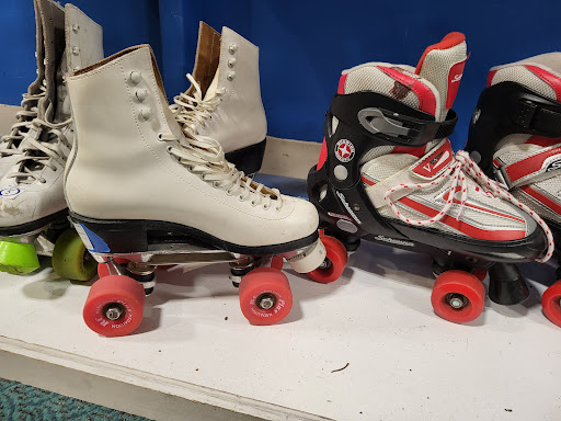 Sporting Goods Store «Play It Again Sports», reviews and photos, 10135 MN-65, Blaine, MN 55434, USA