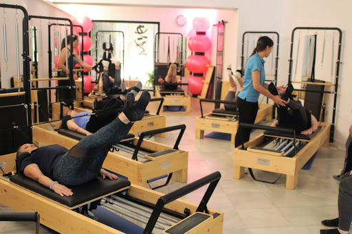 Clinik Fisioterapeutas Y Pilates Terapéutico