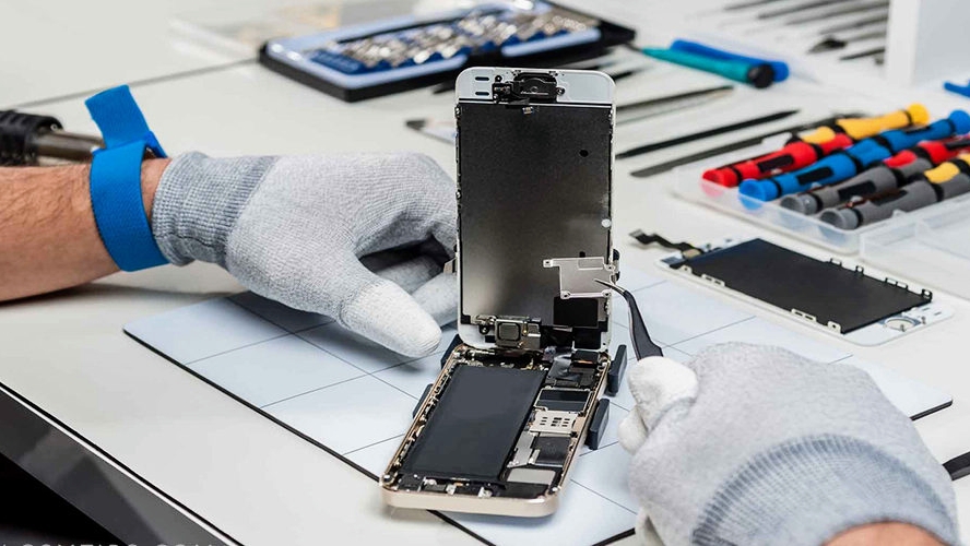 Celtel Wireless & Repairs iPhones, Galaxys Computers