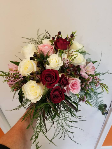 Florist «Schultz Floral Shop», reviews and photos, 2204 Calumet Ave, Valparaiso, IN 46383, USA