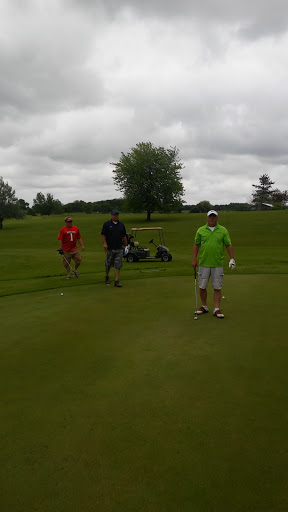 Golf Course «Hazy Hills Golf Course», reviews and photos, 25258 N 1350 East Rd, Hudson, IL 61748, USA