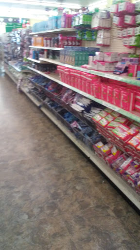 Dollar Store «Dollar Tree», reviews and photos, 7001 Cermak Rd, Berwyn, IL 60402, USA