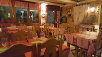 Atmosphère du Restaurant français La Marmotte Gourmande à Roanne - n°5
