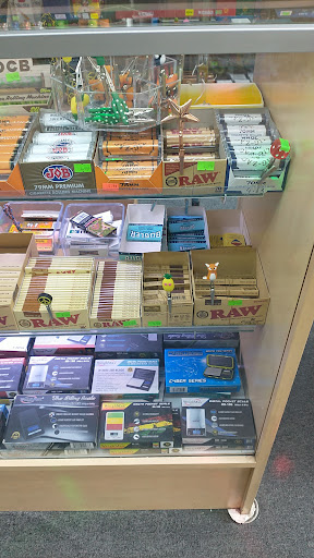 Tobacco Shop «Fontana Smoke Shop», reviews and photos, 9810 Sierra Ave A2, Fontana, CA 92335, USA