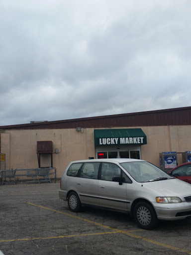 Asian Grocery Store «Lucky Market», reviews and photos, 7100 E Harry St, Wichita, KS 67207, USA