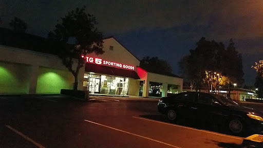 Sporting Goods Store «Big 5 Sporting Goods - Chino», reviews and photos, 5250 Philadelphia St, Chino, CA 91710, USA