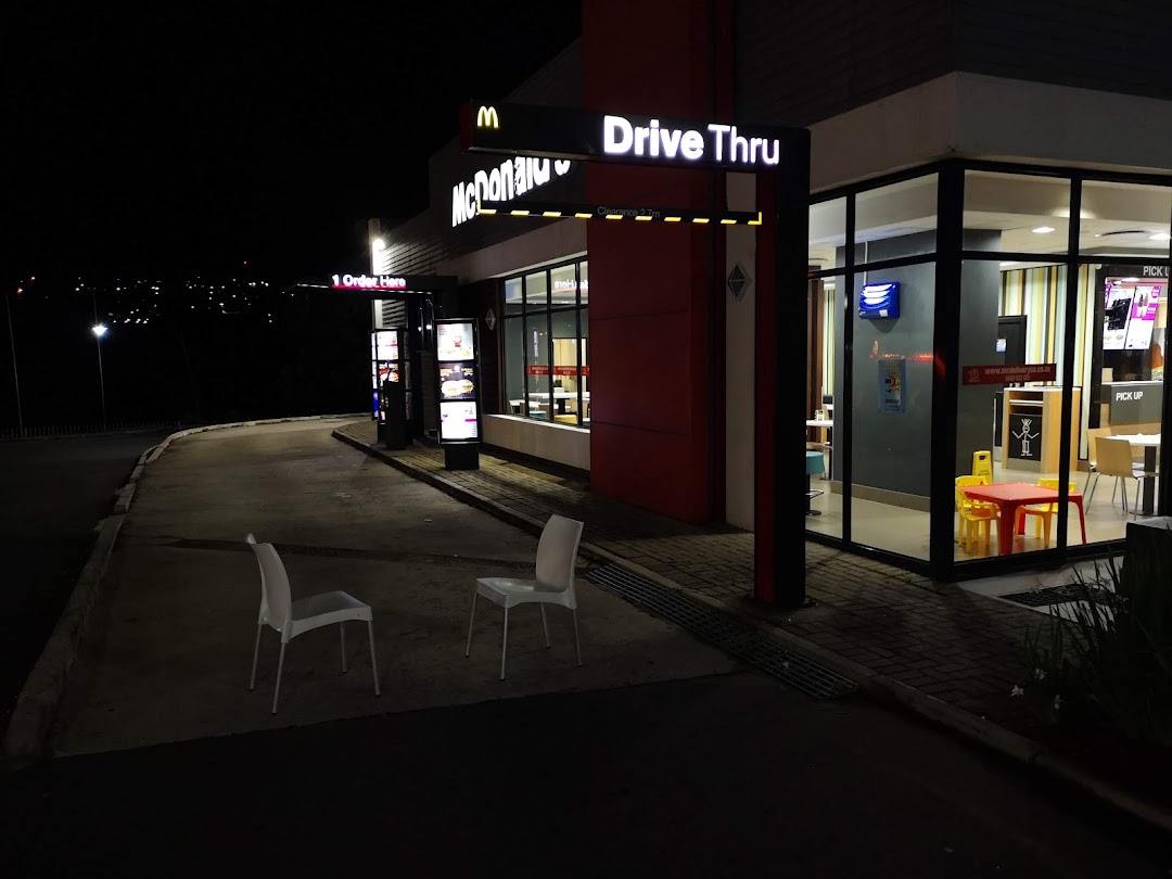 McDonalds Bluff Drive-Thru