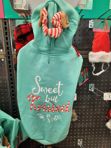 Pet Supply Store «Petco Animal Supplies», reviews and photos, 1930 SW Wanamaker Rd, Topeka, KS 66604, USA