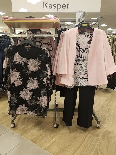 Department Store «HomeGoods», reviews and photos, 2692 Madison Rd G, Cincinnati, OH 45208, USA