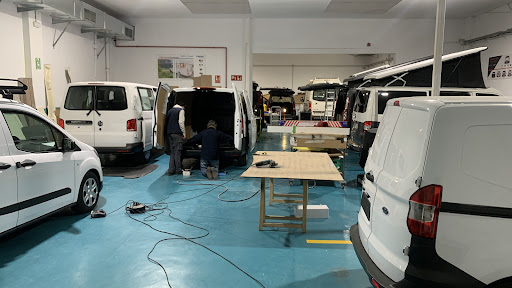 LB CAR MECÁNICA Y NEUMÁTICOS en Pinto