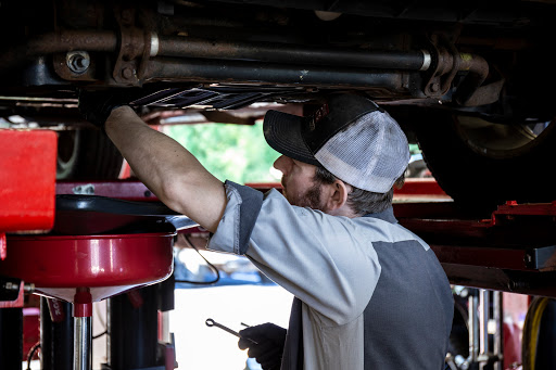 Auto Repair Shop «HomeTown Auto», reviews and photos, 20315 Iberia Ave, Lakeville, MN 55044, USA