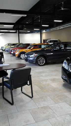 Used Car Dealer «J & S Autohaus Group Mount Holly», reviews and photos, 1847 Burlington-Mount Holly Rd, Westampton, NJ 08060, USA