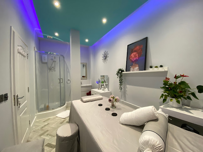 Reviews of Oriental Wellbeing and Healthcare (Massage Centre Norwich) in Norwich - Massage therapist