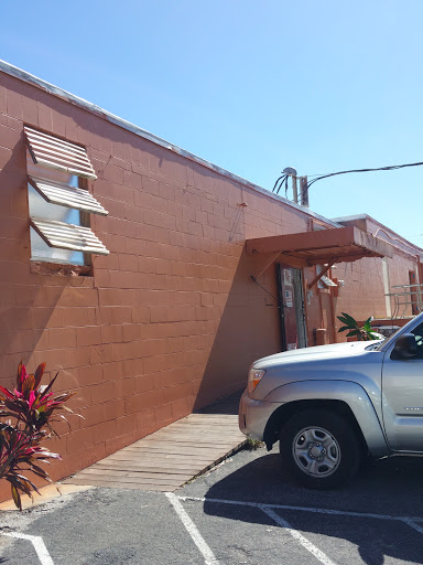 Used Furniture Store «C&D Second Chance», reviews and photos, 201 N Poplar Ave, Sanford, FL 32771, USA