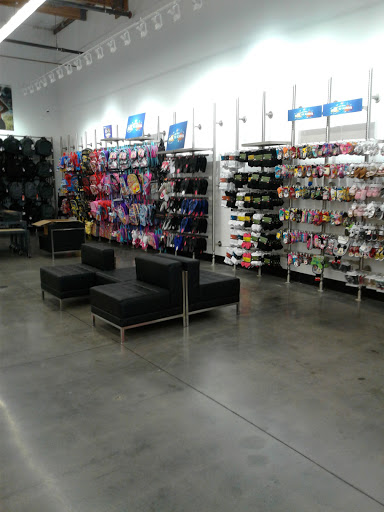 Shoe Store «WSS», reviews and photos, 1107 W 6th St, Corona, CA 92882, USA