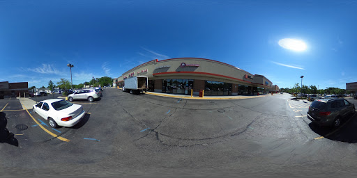 Cupcake Shop «Smallcakes: A Cupcakery of Naperville», reviews and photos, 115 E Ogden Ave #119, Naperville, IL 60563, USA