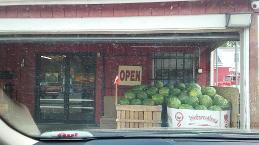 Produce Market «Farmer Jones Indoor Market», reviews and photos, 16701 Broadway Ave, Cleveland, OH 44137, USA