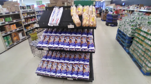 Grocery Store «Save-A-Lot», reviews and photos, 1401 S Collins St, Plant City, FL 33566, USA