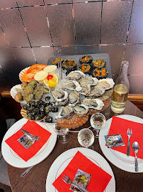 Plats et boissons du Restaurant de fruits de mer Les Fruits de la Mer ( La Maison Rousseau) à Lyon - n°9