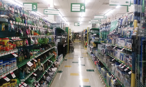 Pet Supply Store «Pet Supplies Plus», reviews and photos, 4824 Broadway St, Quincy, IL 62305, USA