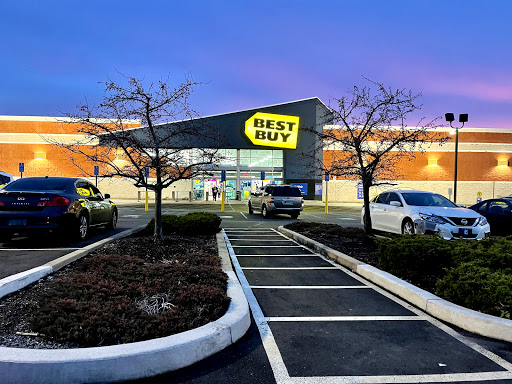 Electronics Store «Best Buy», reviews and photos, 3377 Berlin Turnpike, Newington, CT 06111, USA