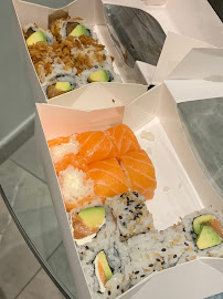 Plats et boissons du Restaurant de sushis Yoshi Sushi à Aix-les-Bains - n°2