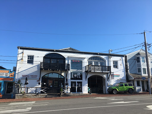 Night Club «The Loft», reviews and photos, 1-9 Oak Bluffs Ave, Oak Bluffs, MA 02557, USA