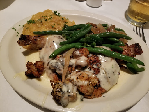 American Restaurant «The Tavern at Phipps», reviews and photos, 3500 Peachtree Rd, Atlanta, GA 30326, USA