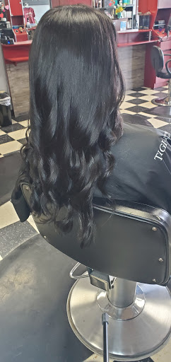 Barber Shop «Maple Leaf Hair», reviews and photos, 8470 City Centre Dr, Woodbury, MN 55125, USA