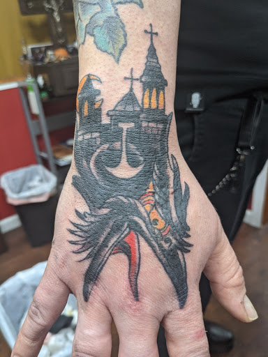 Body Piercing Shop «One Shot Studio», reviews and photos, 2988 Solomons Island Rd, Edgewater, MD 21037, USA