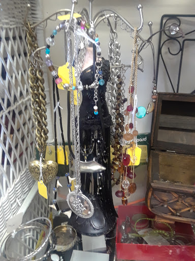 Thrift Store «ReNew ReSale», reviews and photos, 6700 Main St #130, The Colony, TX 75056, USA