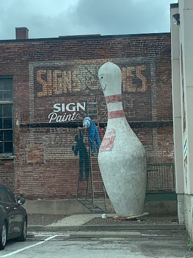 Tourist Attraction «American Sign Museum», reviews and photos, 1330 Monmouth Ave, Cincinnati, OH 45225, USA