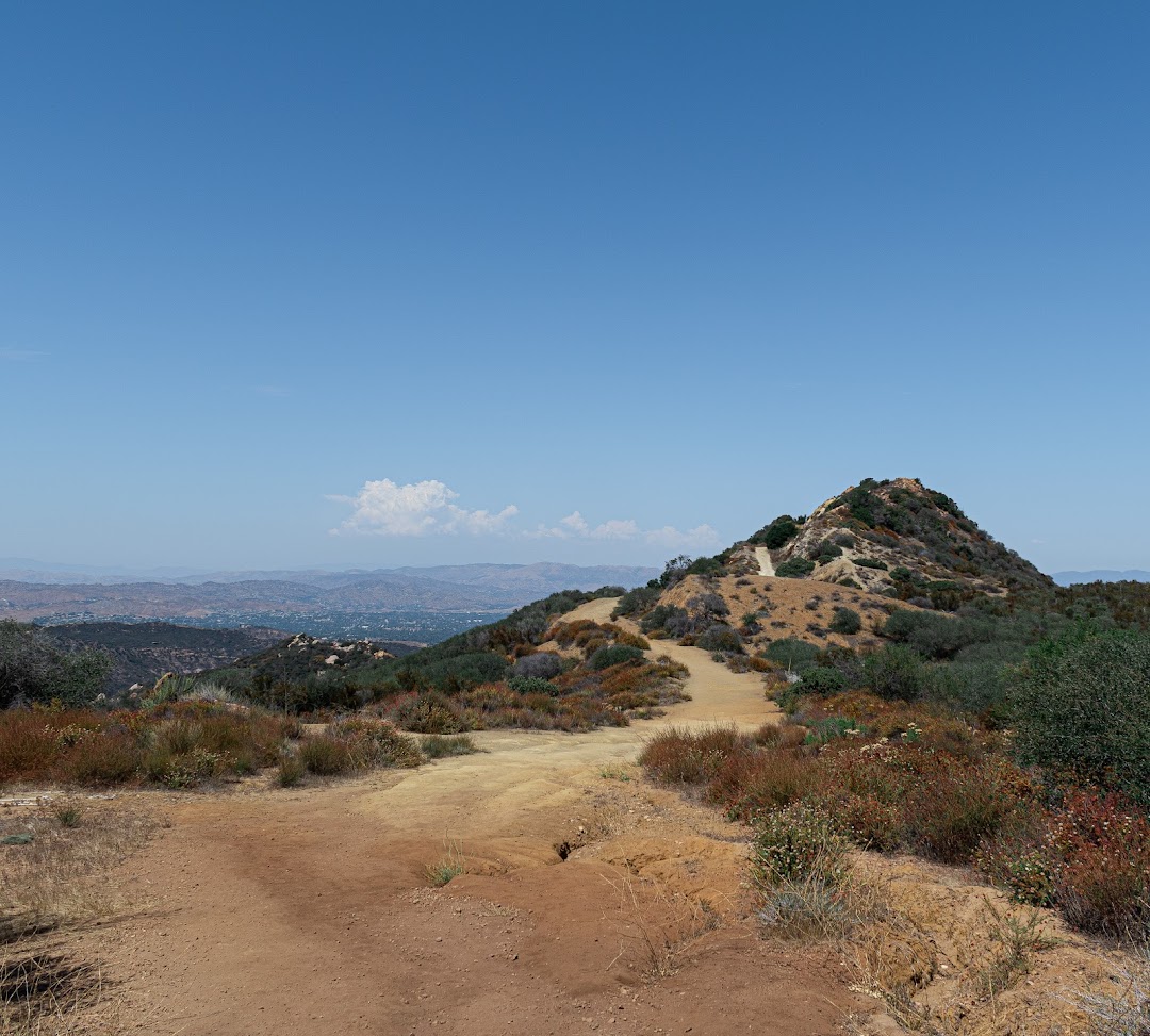 Topanga Lookout Trailhead