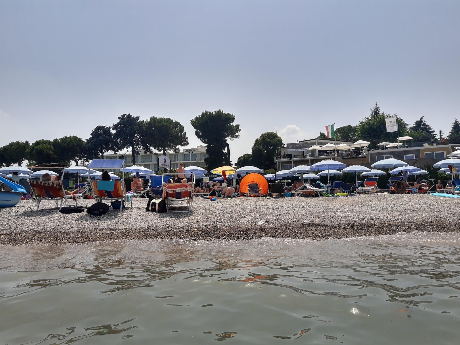 Φωτογραφία του Spiaggia Bergamini - συνιστάται για οικογένειες που ταξιδεύουν με παιδιά