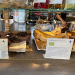 Photo n°8 de l'avis de Distillerie.w fait le 25/04/2022 à 10:13 sur le  sullaluna libreria & bistrot à Venice