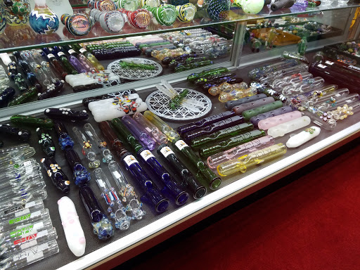 Gift Shop «Headlines Boutique», reviews and photos, 600 Laconia Rd, Tilton, NH 03276, USA