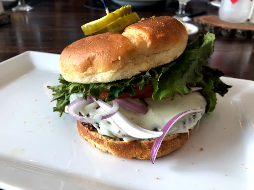 Golf Shop «Eagle Rock Golf Clubhouse & Pro Shop», reviews and photos, 191 Turnberry Ln, Hazle Township, PA 18202, USA