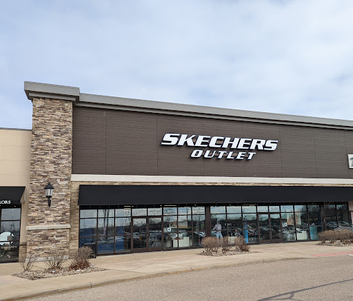 Shoe Store «SKECHERS Factory Outlet», reviews and photos, 3915 Everhard Rd NW, Canton, OH 44720, USA