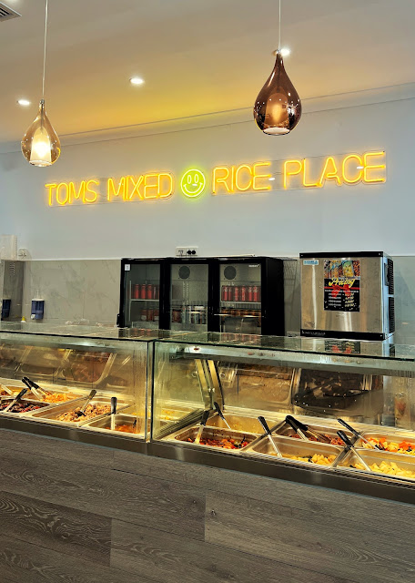 Tom's Mixed Rice Place