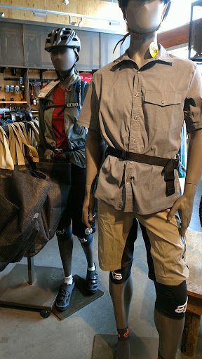 Outdoor Sports Store «REI», reviews and photos, 161 Town Square Pl, King of Prussia, PA 19406, USA