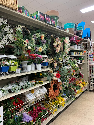 Home Goods Store «Christmas Tree Shops», reviews and photos, 365 US-206, Bridgewater, NJ 08807, USA