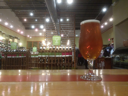 Wine Store «House Wine», reviews and photos, 644 High St, Columbus, OH 43085, USA