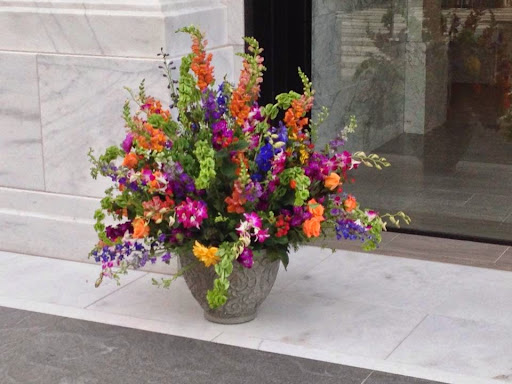 Florist «Mayfield Floral Inc.», reviews and photos, 6109 Mayfield Rd, Mayfield Heights, OH 44124, USA