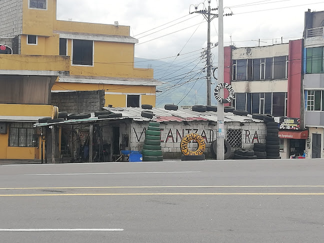 Opiniones de Serví llanta aloag en Quito - Centro comercial