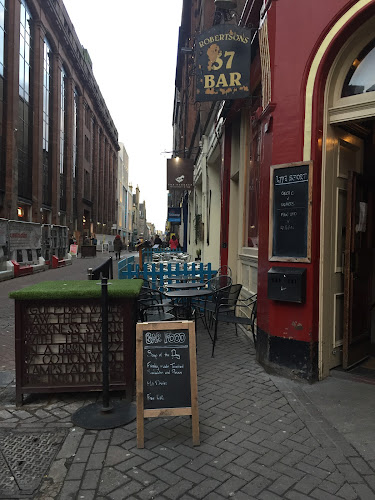 Comments and reviews of The Thirty Seven Bar