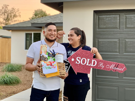 Marisol Hernandez Realtor image