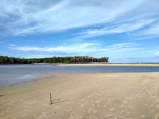 Praia Barra de Albino