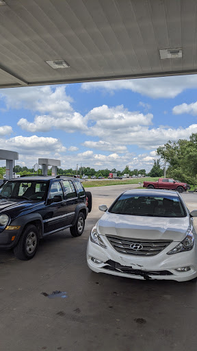 Grocery Store «Bullitt County Supermarket», reviews and photos, 167 Clermont Rd, Shepherdsville, KY 40165, USA